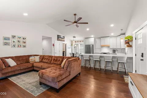 Other - 17407 Killdeer Dr, Bend, OR 97707 photo 4 of 12