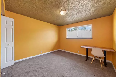 Bedroom - 567 SE Centennial St, Bend, OR 97702 photo 3 of 4