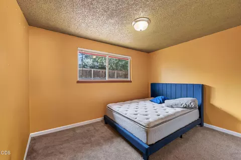 Bedroom - 567 SE Centennial St, Bend, OR 97702 photo 2 of 4