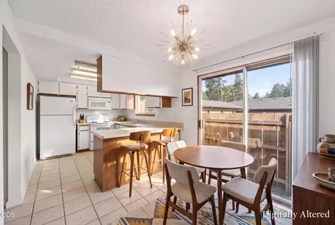 Dining - 567 SE Centennial St, Bend, OR 97702 photo 1 of 5