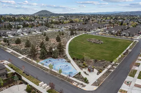 View/Area - 62855 Daniel Rd NE, Bend, OR 97701 photo 7 of 7