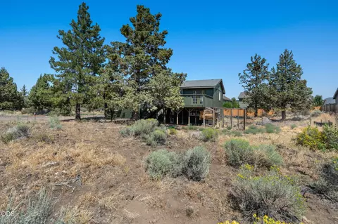 Exterior - 62855 Daniel Rd NE, Bend, OR 97701 photo 8 of 11