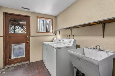 Other - 62855 Daniel Rd NE, Bend, OR 97701 photo 4 of 7