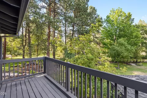 Exterior - 20398 Big Bear Ct, Bend, OR 97702 photo 5 of 21