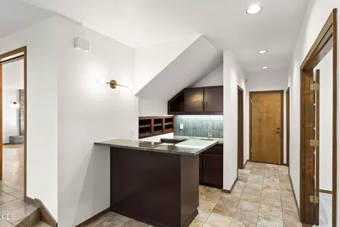 Entry Way - 20398 Big Bear Ct, Bend, OR 97702 photo 5 of 7