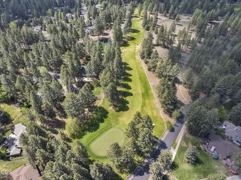 View/Area - 20398 Big Bear Ct, Bend, OR 97702 photo 12 of 13
