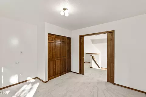 Bedroom - 20398 Big Bear Ct, Bend, OR 97702 photo 6 of 9