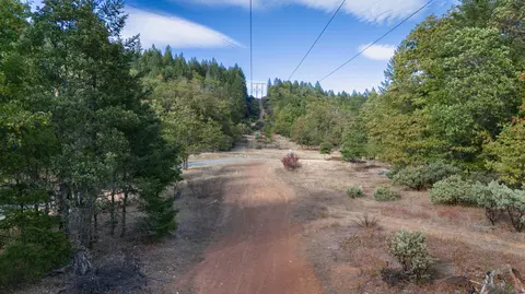 6715 Westside Rd, Cave Junction, OR 97523 photo 9