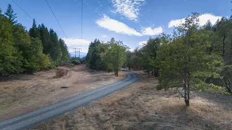 6715 Westside Rd, Cave Junction, OR 97523 photo 8