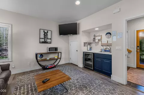 Living - 61875 Broken Top Dr #27, Bend, OR 97702 photo 2 of 4