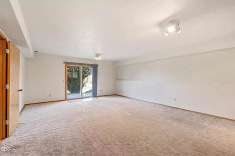 Living - 63552 Boyd Acres Rd, Bend, OR 97701 photo 5 of 5