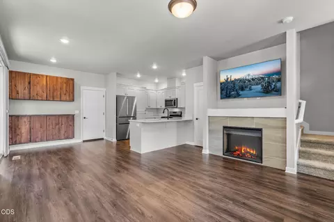 Living - 61624 SE Depot Loop, Bend, OR 97702 photo 1 of 6