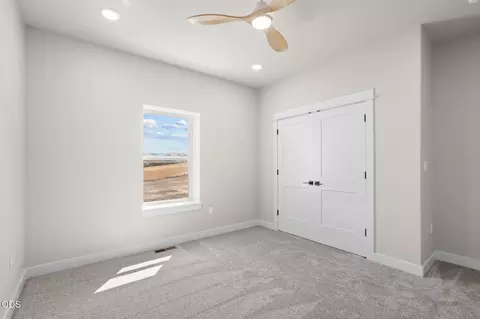 Bedroom - 46054 Mckay Creek Rd, Pendleton, OR 97801 photo 2 of 8
