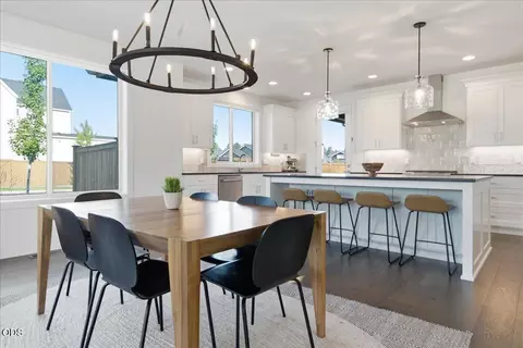Dining - 20498 Murphy Rd, Bend, OR 97702 photo 2 of 2