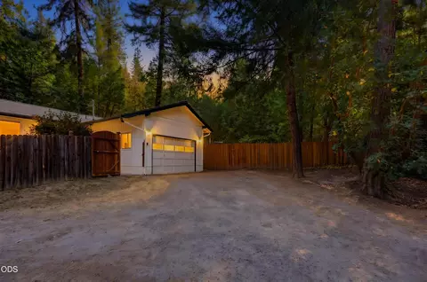 Exterior - 4184 Evans Creek Rd, Rogue River, OR 97537 photo 28 of 28
