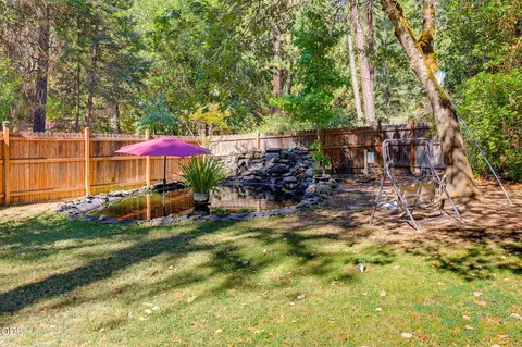 Exterior - 4184 Evans Creek Rd, Rogue River, OR 97537 photo 11 of 28
