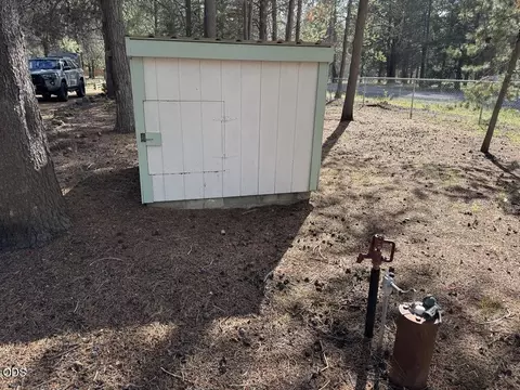 Exterior - 52720 Wayside Loop, La Pine, OR 97739 photo 8 of 8