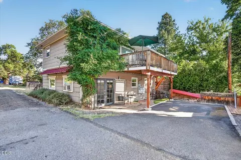 500 Allison St, Ashland, OR 97520