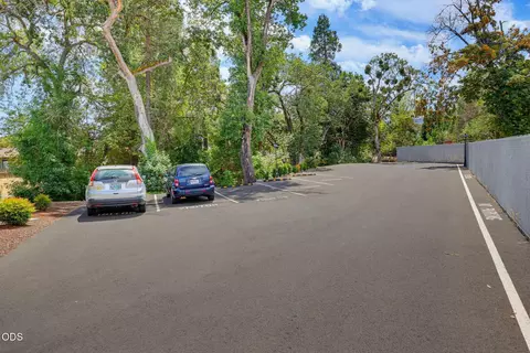 Exterior - 249 Dano Dr, Phoenix, OR 97535 photo 8 of 8