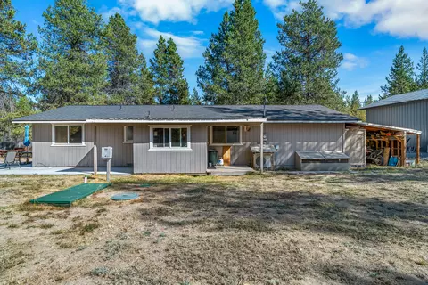 Exterior - 15920 Frances Ln, La Pine, OR 97739 photo 9 of 17