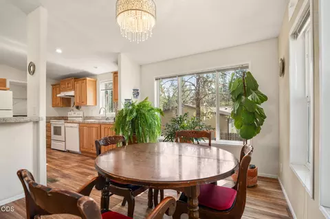 Dining - 17274 Jacinto Rd, Bend, OR 97707 photo 2 of 3