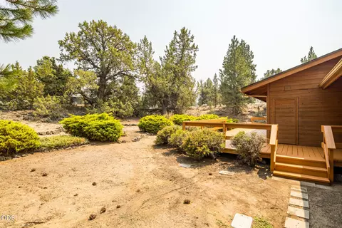 Exterior - 64502 Mcgrath Rd, Bend, OR 97701 photo 8 of 15