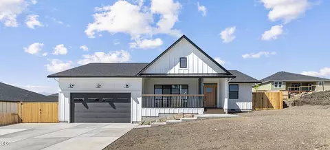 3371 Bryson Way, Medford, OR 97504