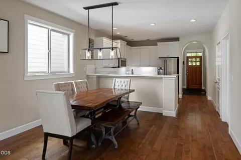 Dining - 61202 Dayspring Dr, Bend, OR 97702 photo 1 of 2
