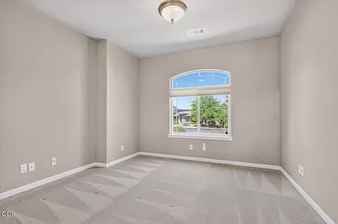 Bedroom - 9 Aspen Ct, Eagle Point, OR 97524 photo 1 of 6