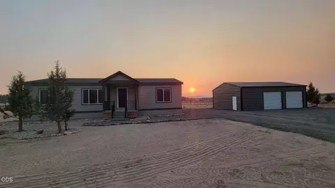 16553 SE Snake Rd, Prineville, OR 97754