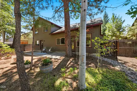 Exterior - 61375 Brianne Pl, Bend, OR 97702 photo 5 of 11