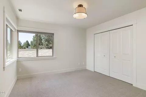 Bedroom - 2425 NW Lemhi Pass Dr, Bend, OR 97703 photo 2 of 4