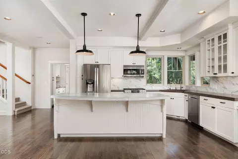 Kitchen - 2425 NW Lemhi Pass Dr, Bend, OR 97703 photo 2 of 2