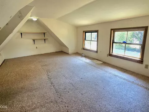 Bedroom - 4490 Holland Loop Rd, Cave Junction, OR 97523 photo 3 of 3