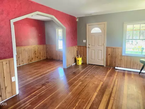 Living - 4490 Holland Loop Rd, Cave Junction, OR 97523 photo 3 of 4