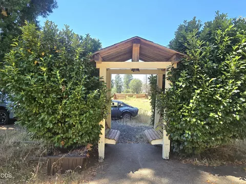 Exterior - 4490 Holland Loop Rd, Cave Junction, OR 97523 photo 5 of 13