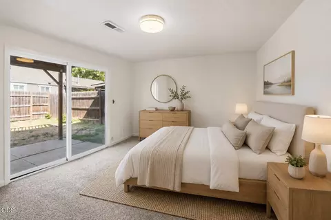 Bedroom - 412 Lorraine Ave, Eagle Point, OR 97524 photo 1 of 6