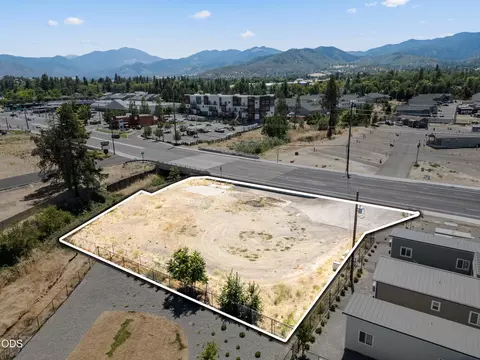 4119 S Pacific Hwy, Medford, OR 97501
