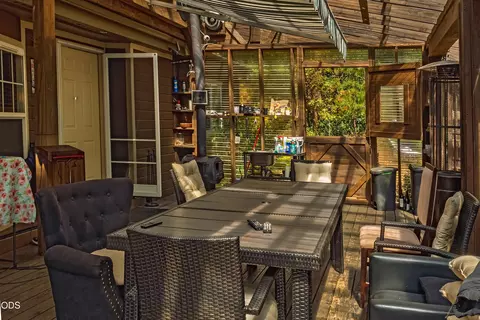 Exterior - 110 Pine Tree Way, Selma, OR 97538 photo 5 of 6