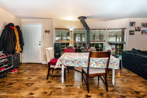 Dining - 110 Pine Tree Way, Selma, OR 97538 photo 1 of 1