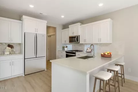 Kitchen - 60849 SE Barstow Pl, Bend, OR 97702 photo 1 of 1