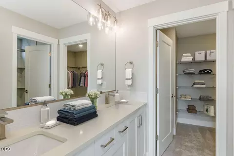 Bath - 60849 SE Barstow Pl, Bend, OR 97702 photo 1 of 1