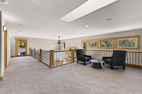 Entry Way - 146 NW Skyliner Summit Loop, Bend, OR 97703 photo 1 of 3