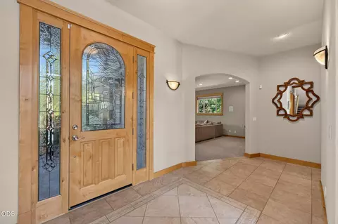 Entry Way - 146 NW Skyliner Summit Loop, Bend, OR 97703 photo 3 of 3