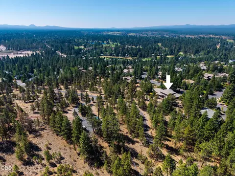 View/Area - 146 NW Skyliner Summit Loop, Bend, OR 97703 photo 5 of 5