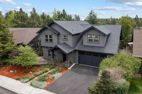 Exterior - 61438 Linton Loop, Bend, OR 97702 photo 2 of 16