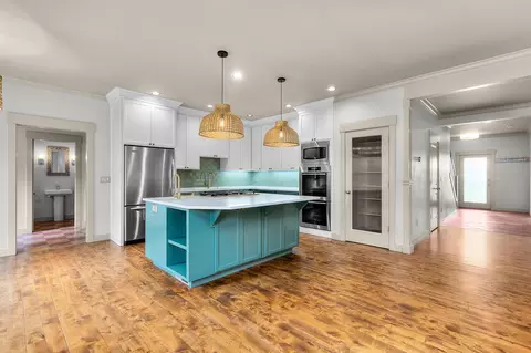 Kitchen - 61438 Linton Loop, Bend, OR 97702 photo 1 of 5