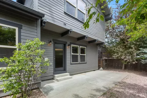 Exterior - 61438 Linton Loop, Bend, OR 97702 photo 10 of 16