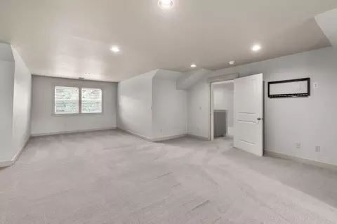 Bedroom - 61438 Linton Loop, Bend, OR 97702 photo 7 of 8