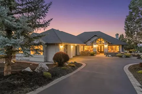 11403 Jubel Ct, Redmond, OR 97756